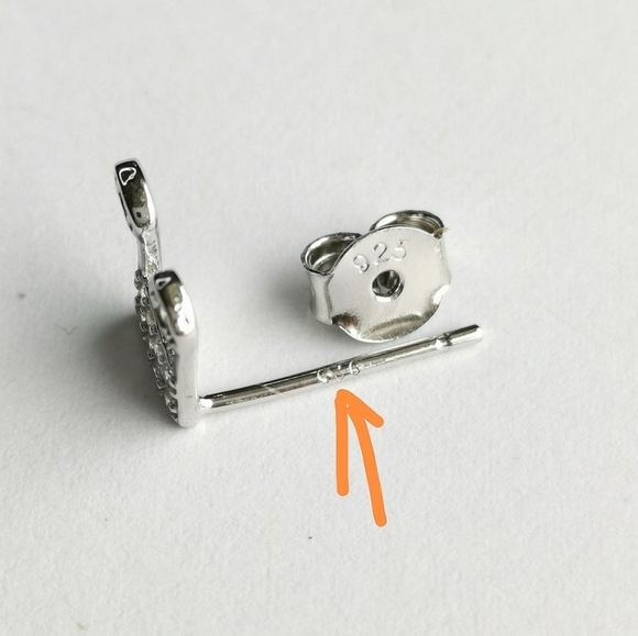 Sterling silver cz small music note musician stud earrings 🆕 - Picture 2 of 5